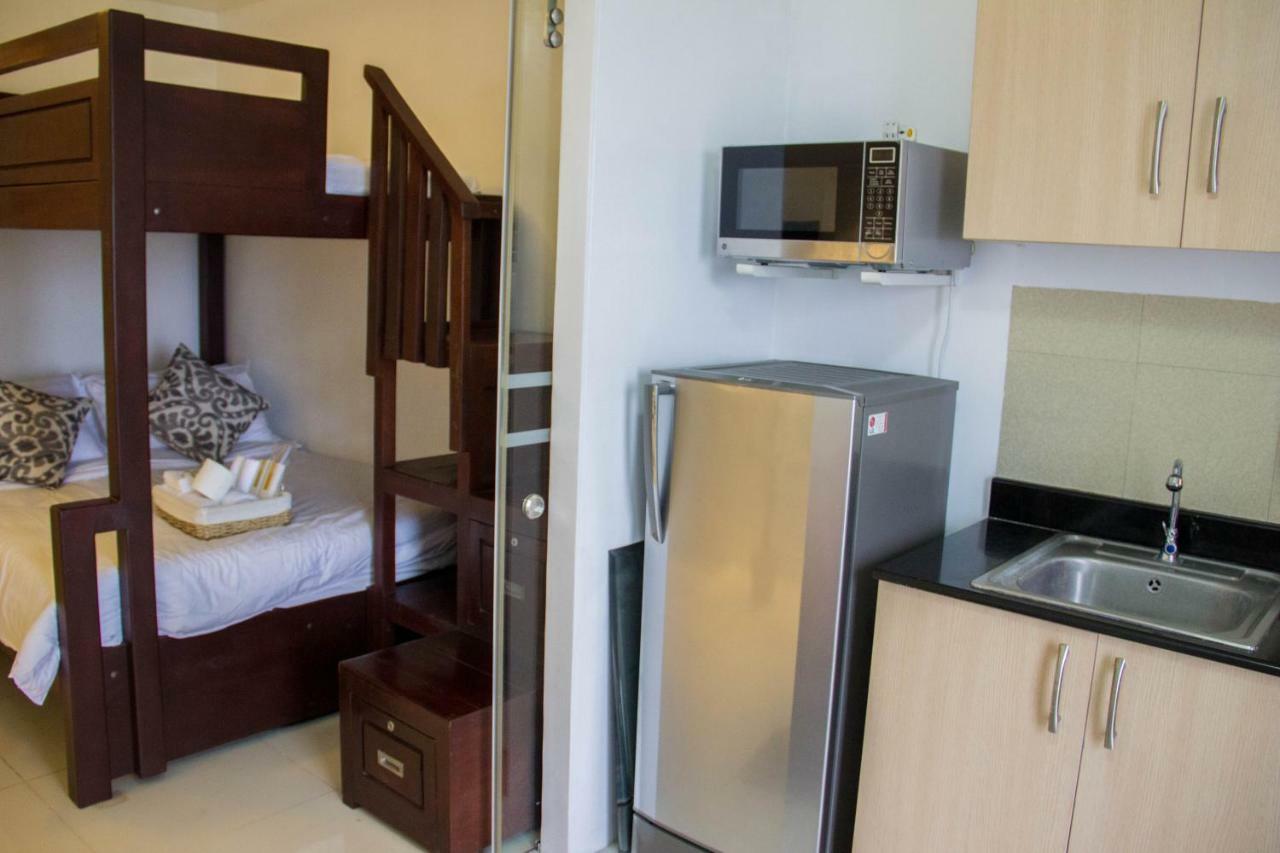تاجيتاي Smdc Wind Residences Tagaytay With Balcony 19Th Floor المظهر الخارجي الصورة