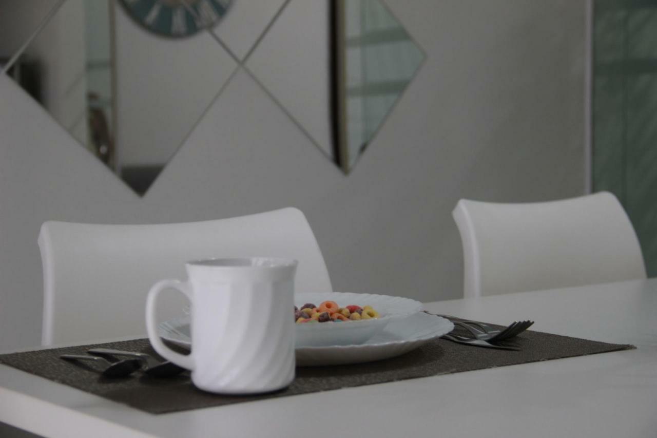 تاجيتاي Smdc Wind Residences Tagaytay With Balcony 19Th Floor المظهر الخارجي الصورة