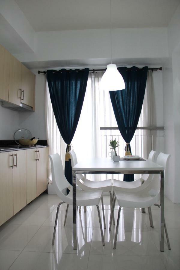 تاجيتاي Smdc Wind Residences Tagaytay With Balcony 19Th Floor المظهر الخارجي الصورة